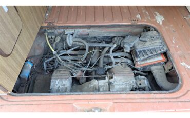 Volkswagen-Westfalia-camper-1981-Orange-Various-24