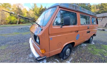Volkswagen-Westfalia-camper-1981-Orange-Various