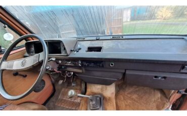 Volkswagen-Westfalia-camper-1981-Orange-Various-4