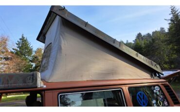 Volkswagen-Westfalia-camper-1981-Orange-Various-7