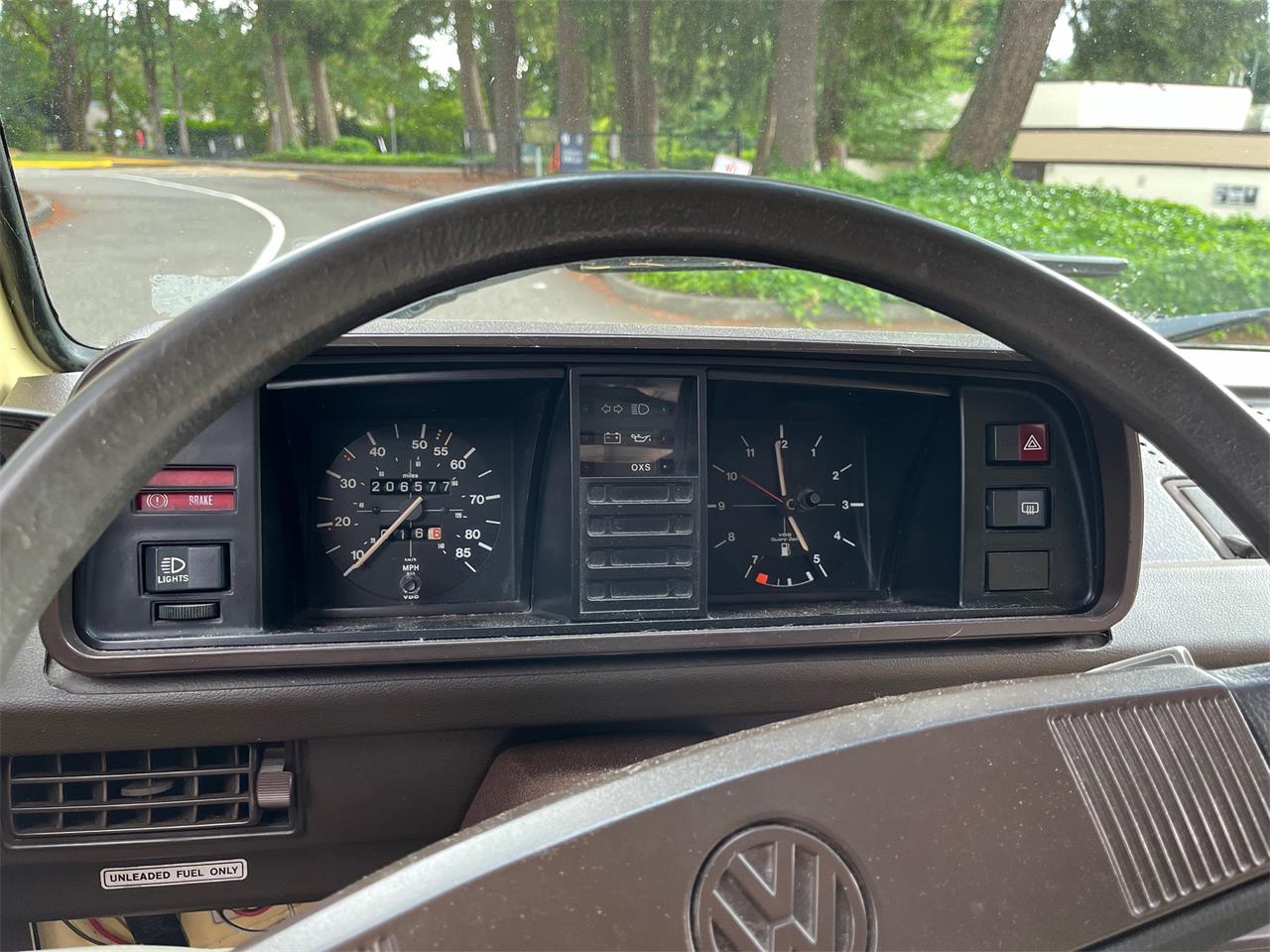Volkswagen-Westfalia-camper-1981-Yellow-Brown-5