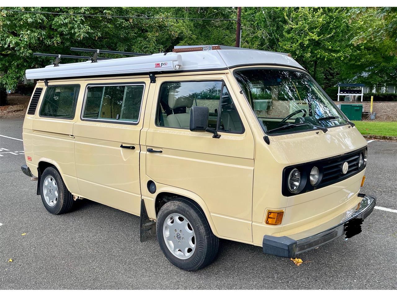 Volkswagen-Westfalia-camper-1981-Yellow-Brown-7