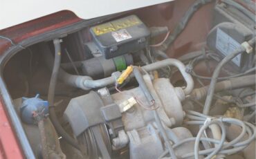 Volkswagen-Westfalia-camper-1988-Maroon-Grey-13