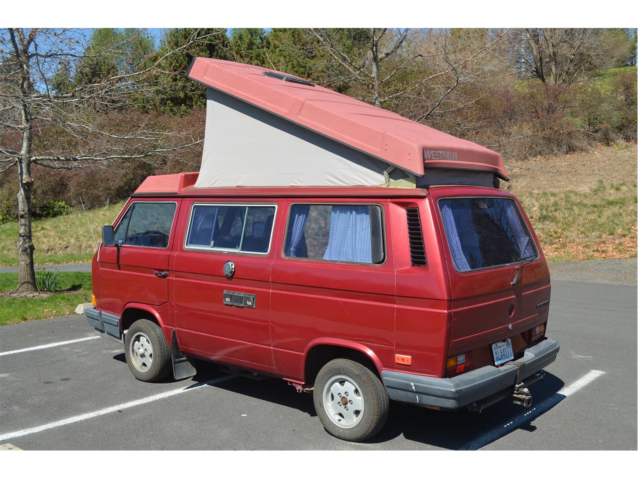 Volkswagen-Westfalia-camper-1988-Maroon-Grey-35