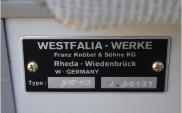 Volkswagen-Westfalia-camper-1988-Maroon-Grey-46