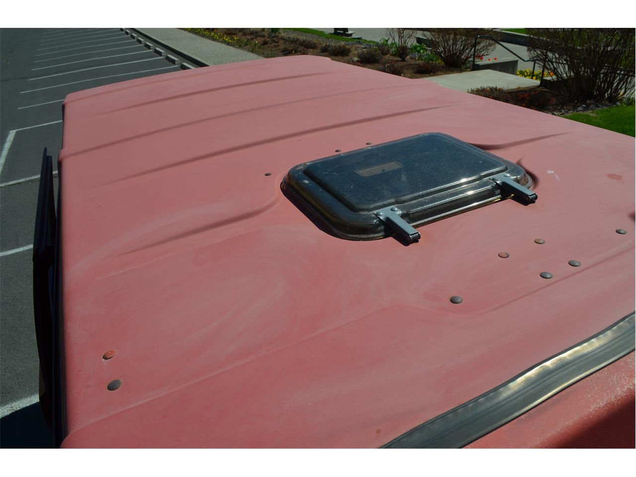 Volkswagen-Westfalia-camper-1988-Maroon-Grey-7