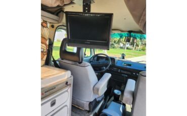 Volkswagen-Westfalia-camper-1991-Bronze-Gray-13