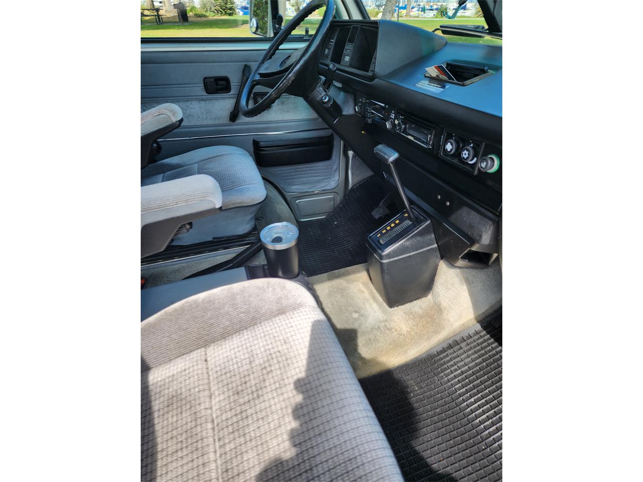 Volkswagen-Westfalia-camper-1991-Bronze-Gray-24