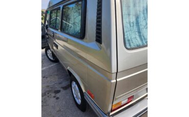 Volkswagen-Westfalia-camper-1991-Bronze-Gray-31