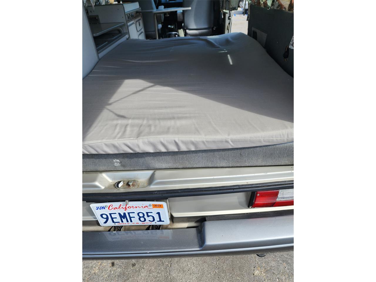 Volkswagen-Westfalia-camper-1991-Bronze-Gray-33