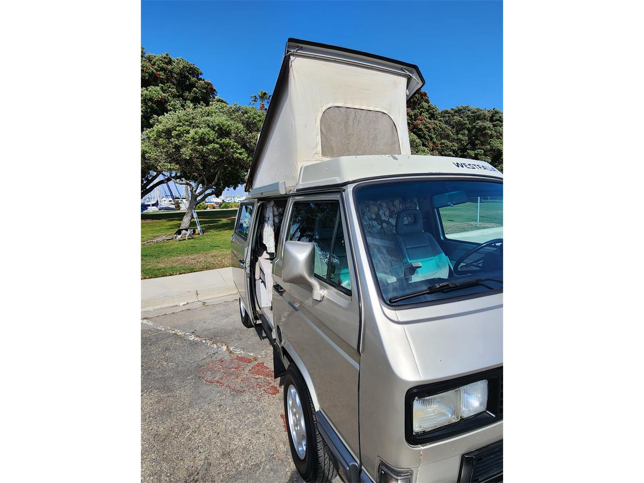 Volkswagen-Westfalia-camper-1991-Bronze-Gray-9