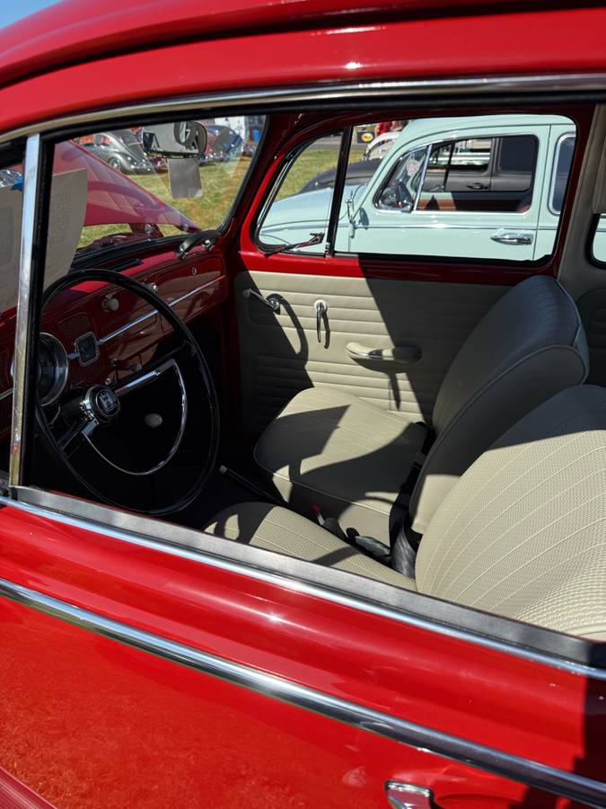 Volkswagen-beetle-1966-red-10
