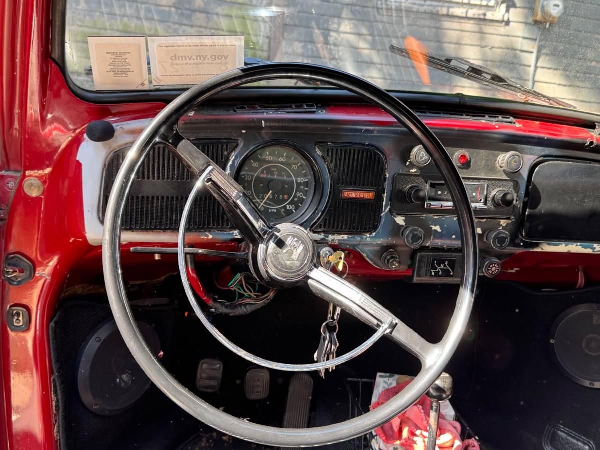 Volkswagen-beetle-1968-red-3