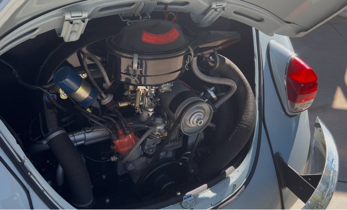 Volkswagen-beetle-1969-blue-13