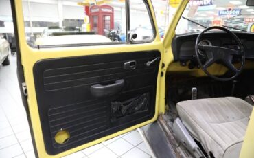 Volkswagen-beetle-1972-yellow-4