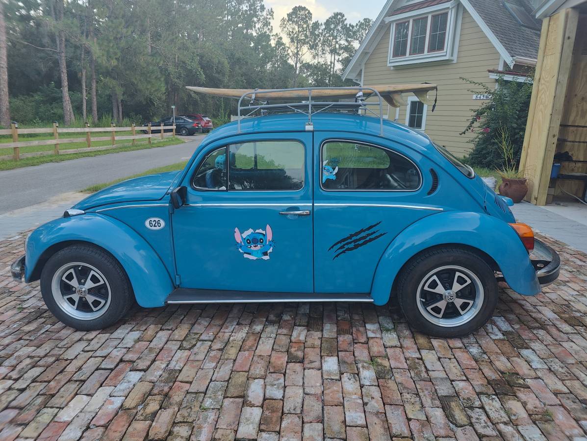 Volkswagen-beetle-1976-blue-3