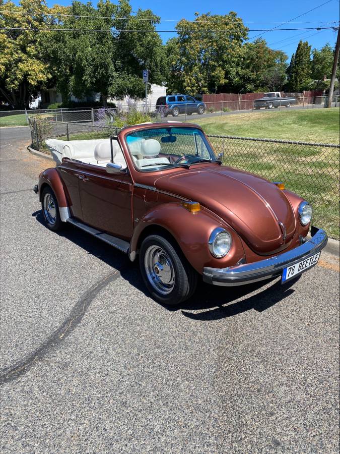 Volkswagen-beetle-1978-red-1