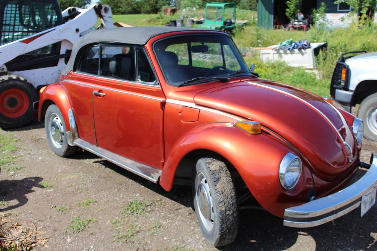 Volkswagen-beetle-convertible-1978-orange-1