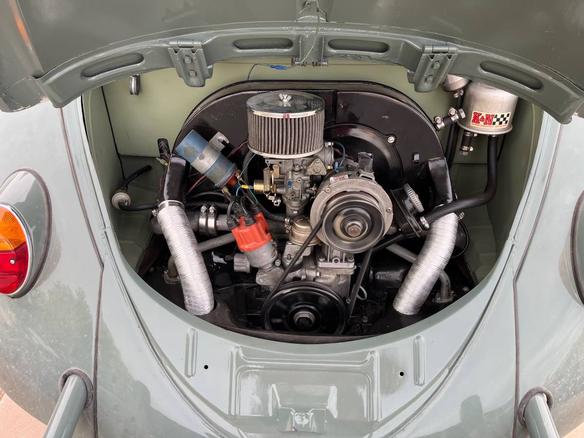 Volkswagen-bug-1957-green-6