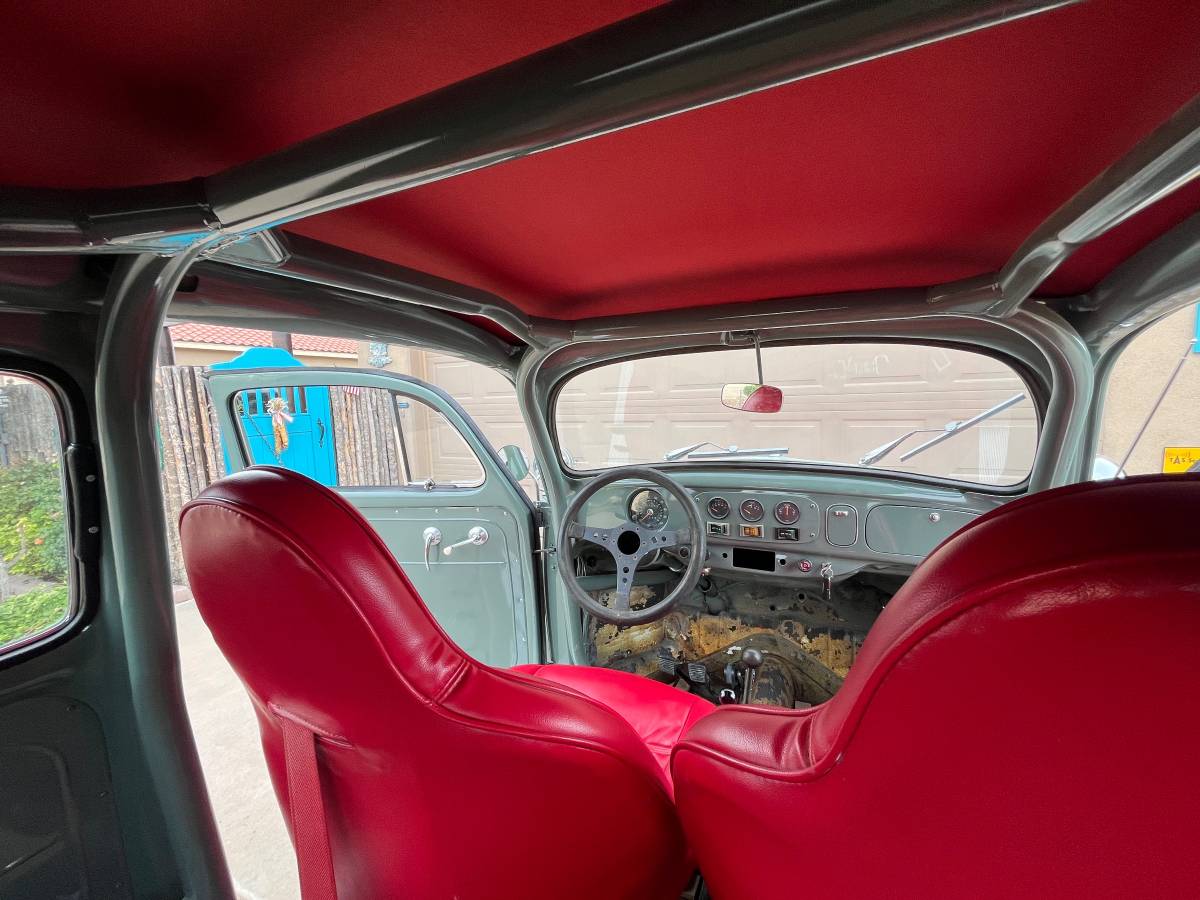 Volkswagen-bug-1957-green-9