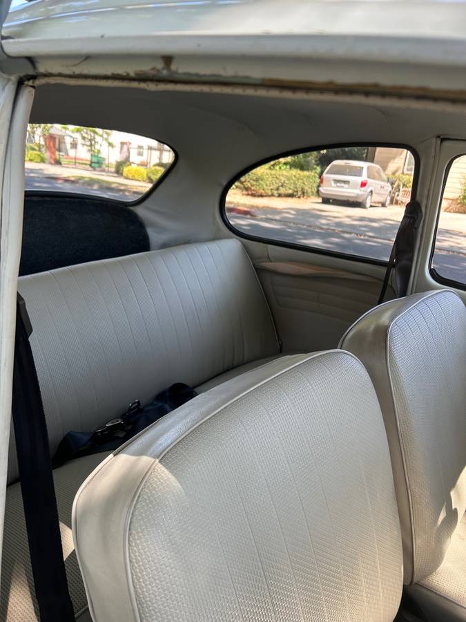 Volkswagen-bug-1966-4