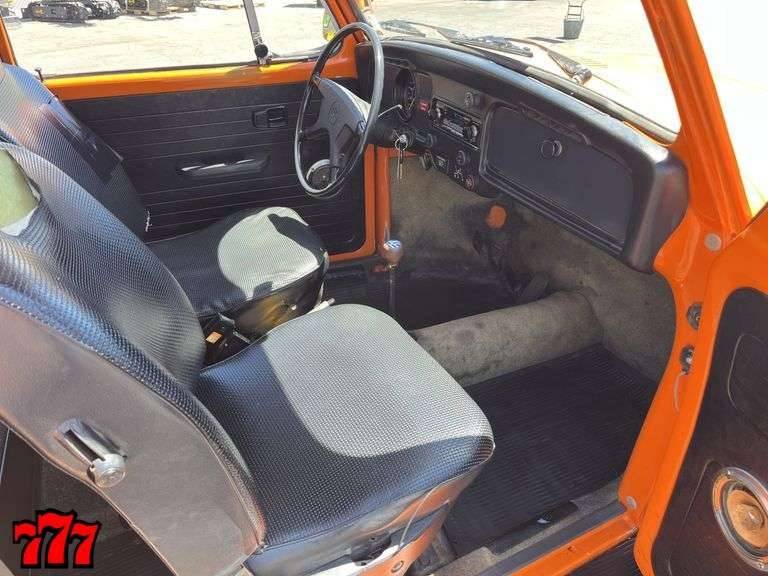 Volkswagen-bug-1974-11