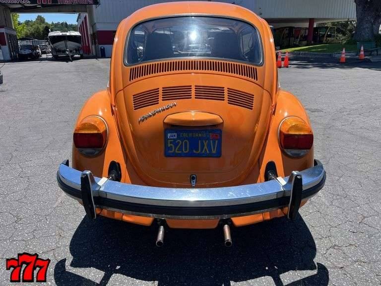 Volkswagen-bug-1974-3