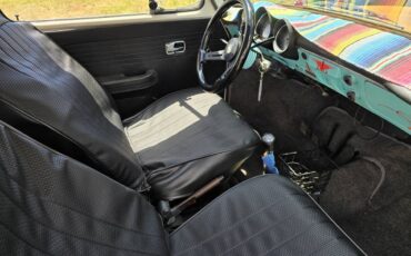 Volkswagen-squareback-1972-custom-4
