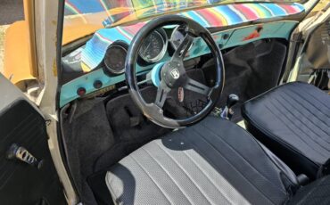 Volkswagen-squareback-1972-custom-5