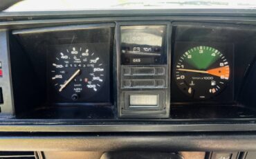 Volkswagen-vanagon-bus-1988-14