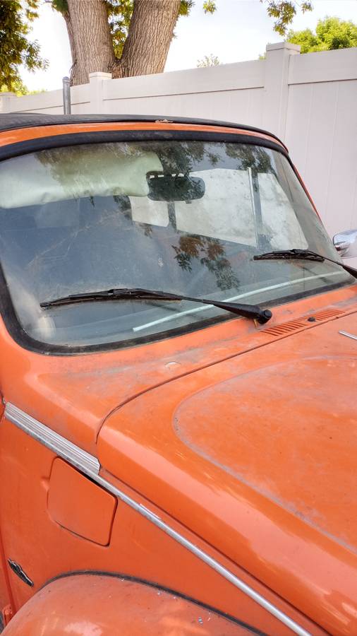 Volkswagon-beetle-1976-18