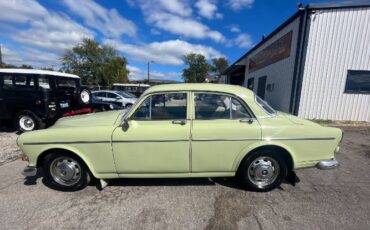 Volvo-122s-1966-Sage-Green