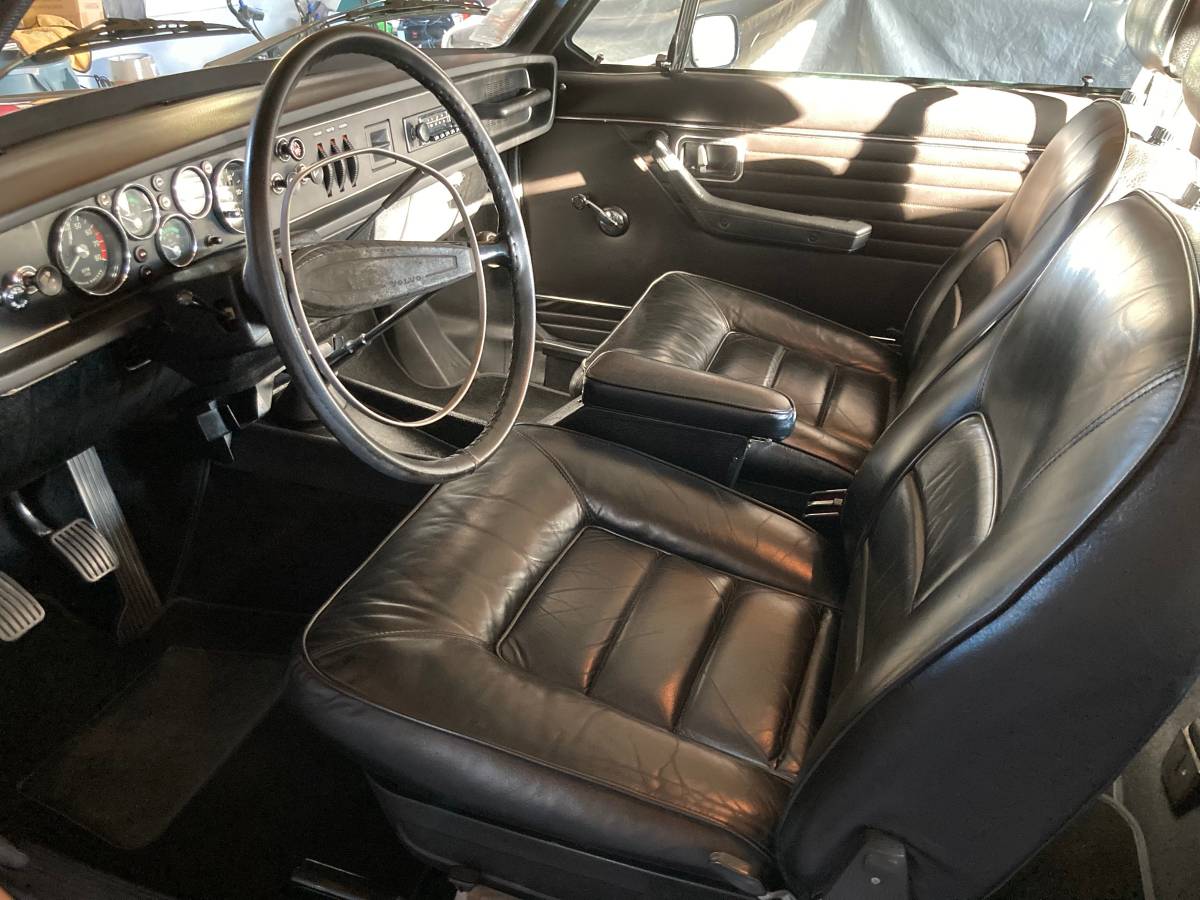 Volvo-142e-1971-custom-1