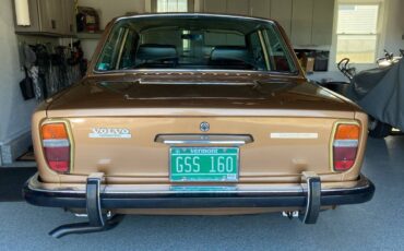 Volvo-142e-1971-custom