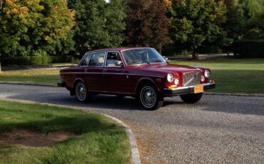 Volvo-164-1975-red-2