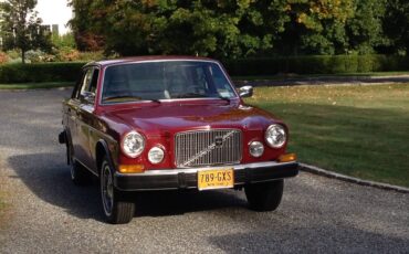 Volvo-164-1975-red