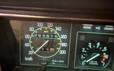 Volvo-164-1975-red-6