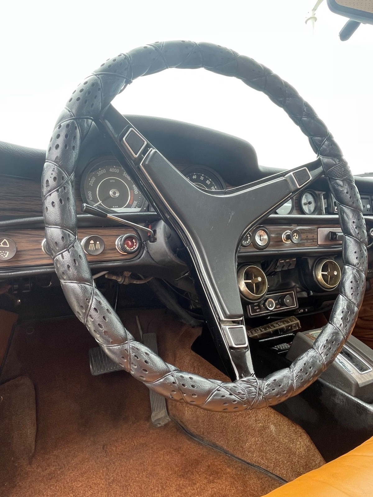 Volvo-1800-1971-Coupe-11