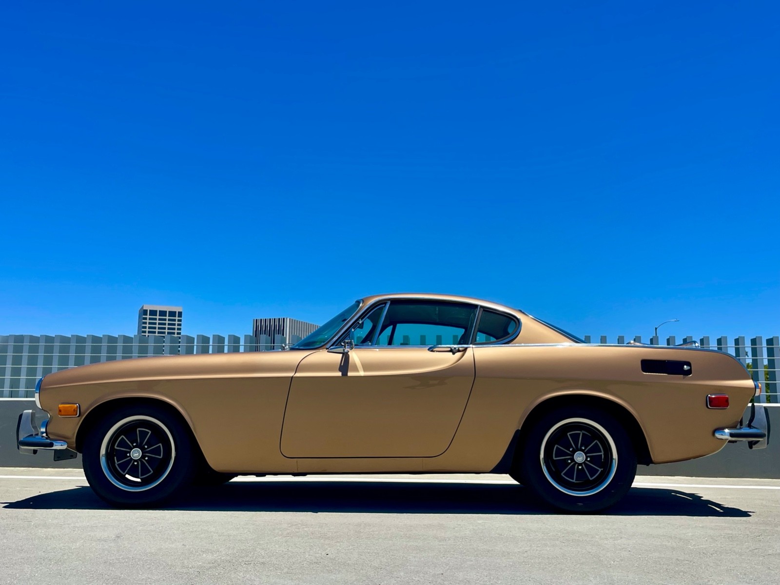 Volvo-1800-1971-Coupe-7