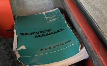 Volvo-1800-1973-13