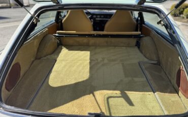 Volvo-1800-ES-1972-Hatchback-26