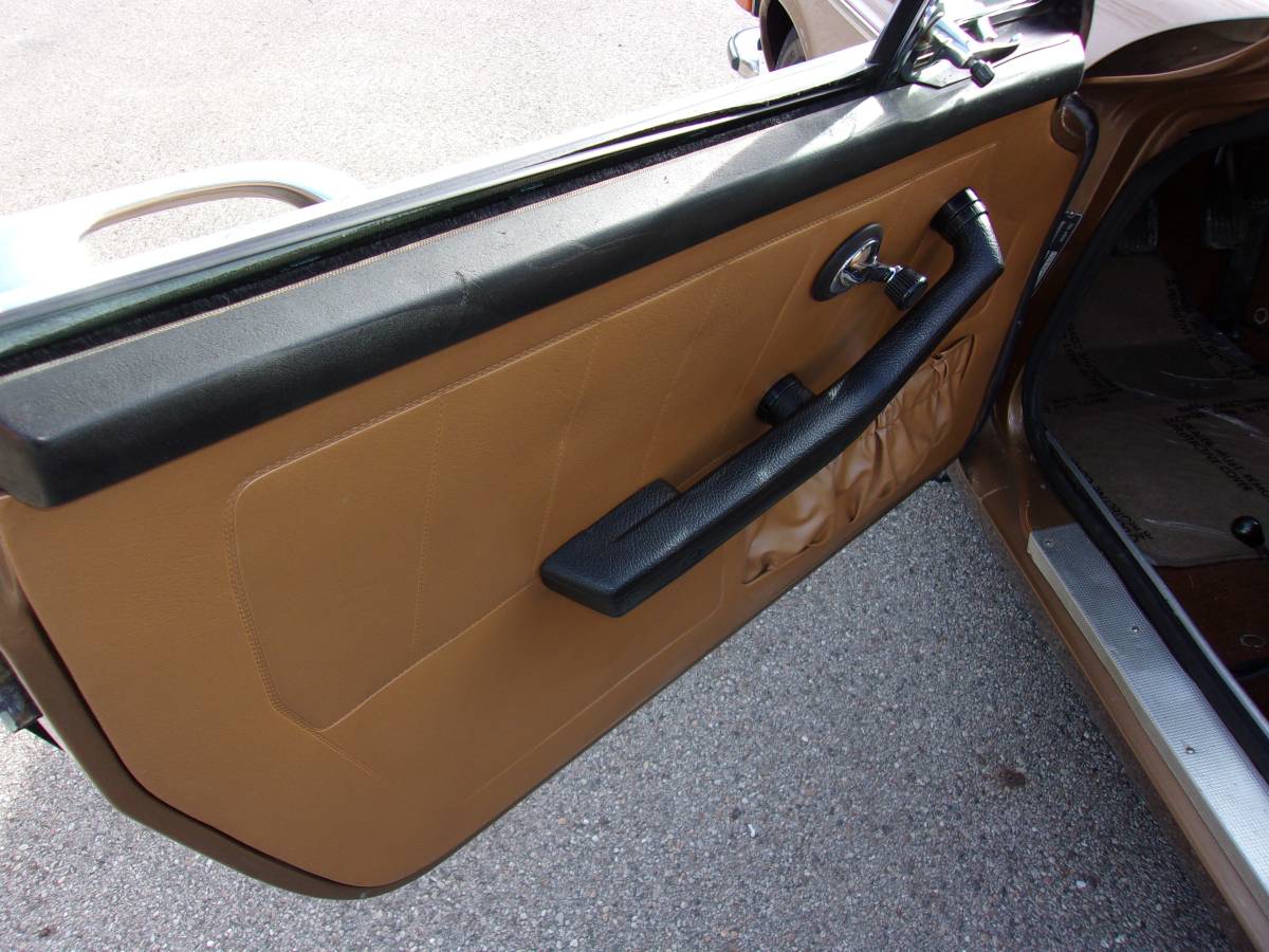 Volvo-1800-es-1972-29