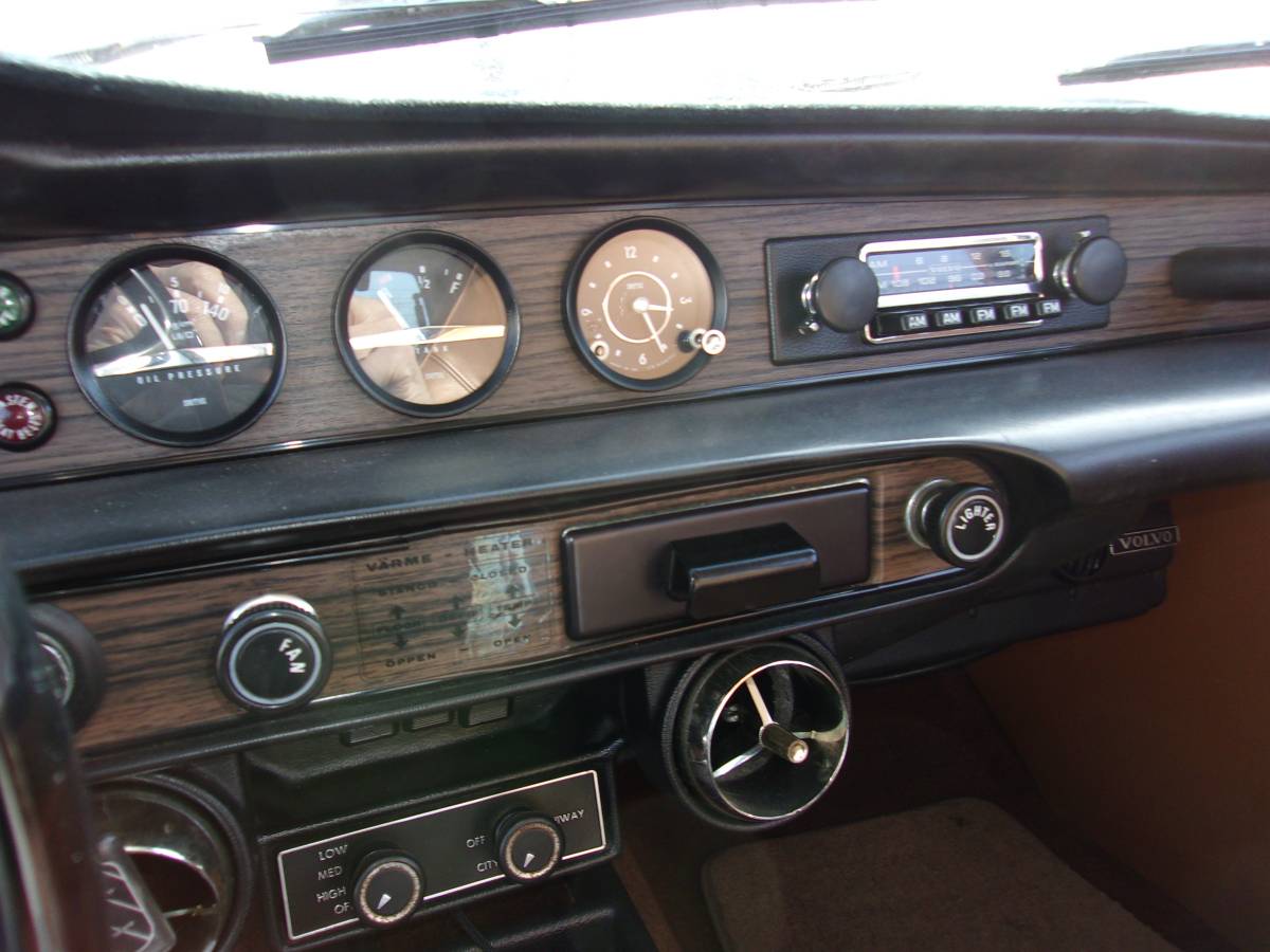 Volvo-1800-es-1972-4