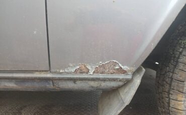 Volvo-1984-silver-3
