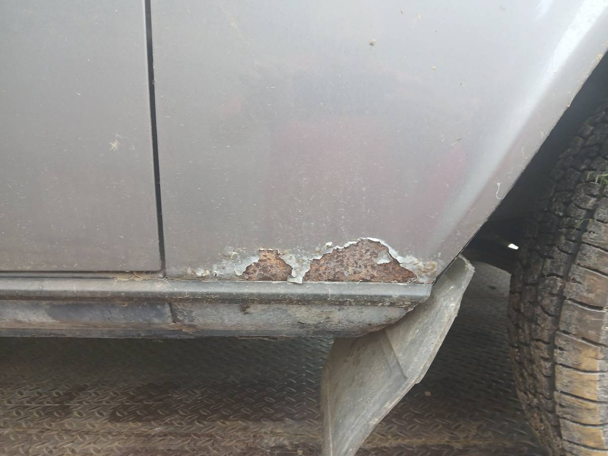 Volvo-1984-silver-3