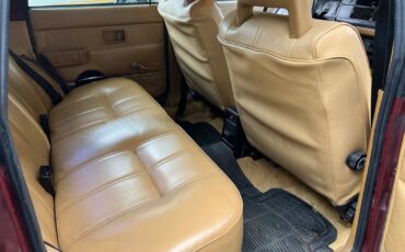 Volvo-240-1982-10