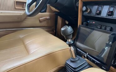 Volvo-240-1982-18