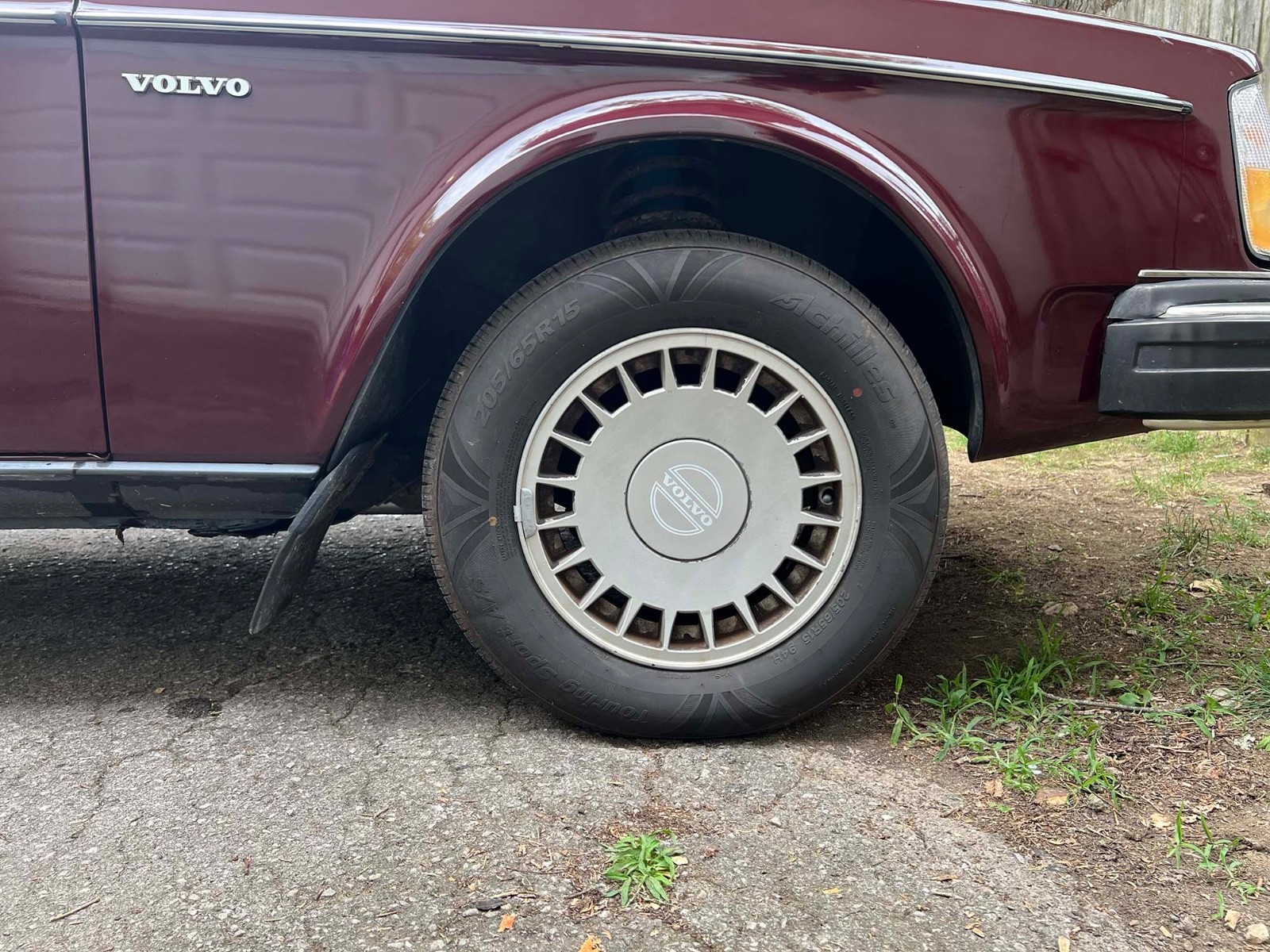 Volvo-240-1982-5