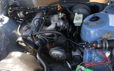 Volvo-240-1984-Blue-Blue-10