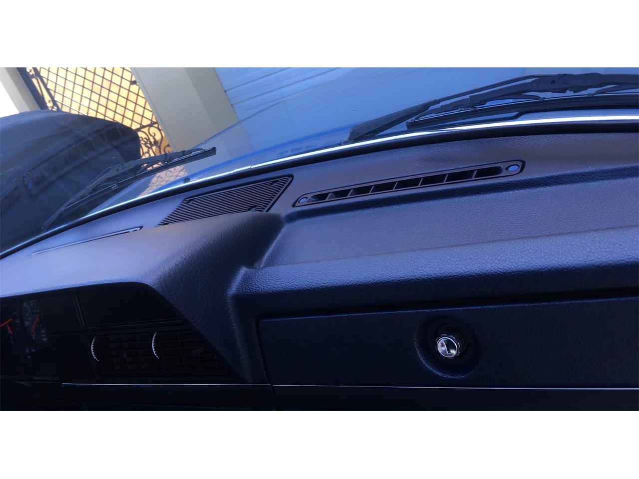 Volvo-240-1984-Blue-Blue-3